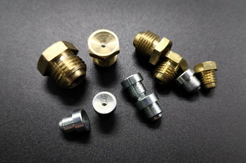 Type of grease nipple