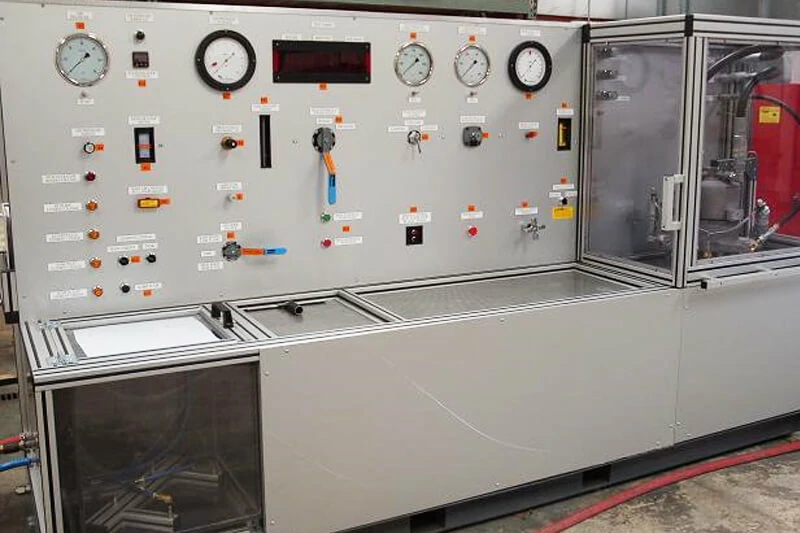 Hydraulic testing benches